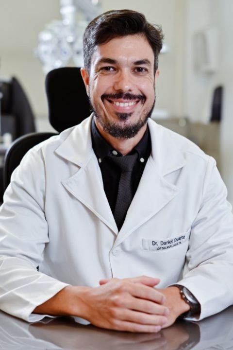 Dr Daniel Duarte